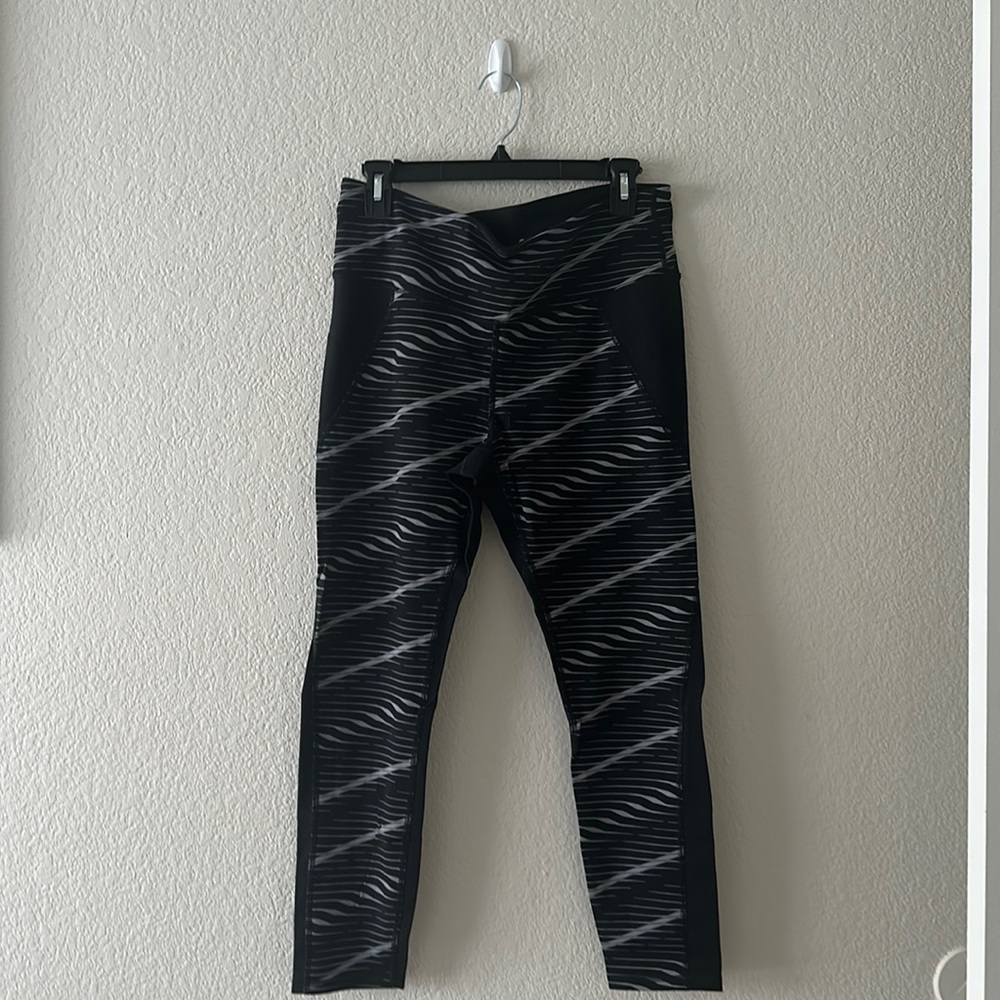 Athleta striped workout tights